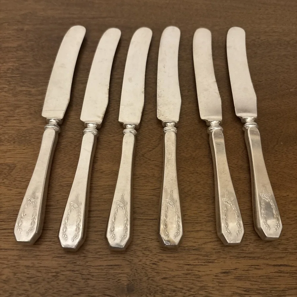Holmes & Edwards 1914 CAROLINA‎ Silverplate Flatware 6 Knives Basket NoMonogram